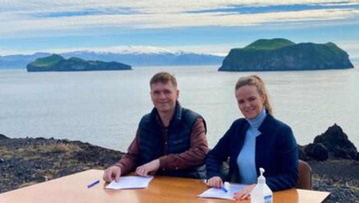 AN AGREEMENT WITH THE TOWN OF VESTMANNAEYJAR REGARDING SITE